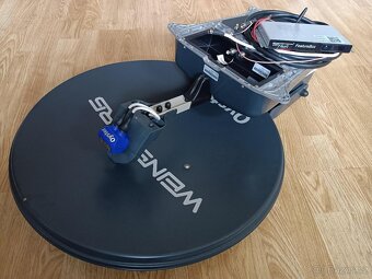 Satelitní automatická anténa Oyster  na karavan + nová LCD. - 2