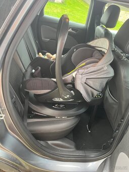 Prodám autosedačku s isofixem joie - 2