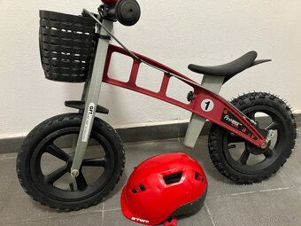 first bike + helma + blikačky - 2
