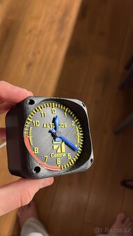 Výškoměr Cessna - 2