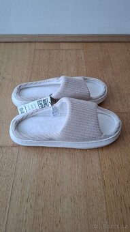Dámské přezůvky/papuče - 2