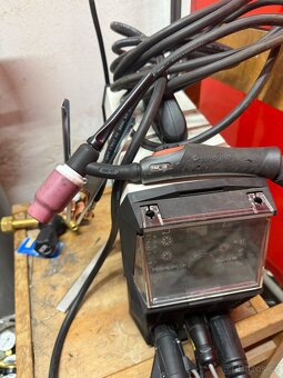 Svářečka PERUN 200T HF PULSE HF DC - 2