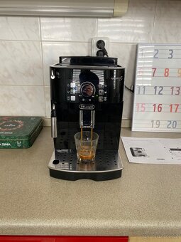 Kávovar Delonghi Magnifica S - 2