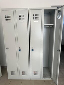 Plechové skříně do dílny ,šatny - 2