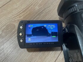 FullHD kamera JVC GZ-HD7E - 2
