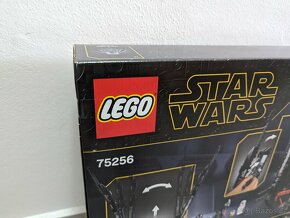 LEGO Star Wars 75256 Loď Kylo Rena - 2