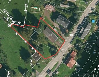 Prodej rodinného domu Pěkov č.p. 20 s výměrou pozemků 2336m2 - 2