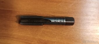 ZÁVITNÍKY METRICKÉ M1,M2,M3 - 2