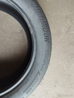 pneumatiky letní Hankook 235/50 R19 99V - 2