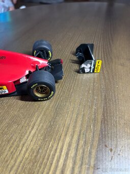 Ferrari 412 T1 1994-1:18 - 2