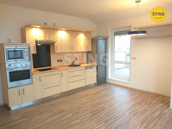 Pronájem bytu 2+KK 63 m2 s terasou 14m2, komorou a s, 132358 - 2