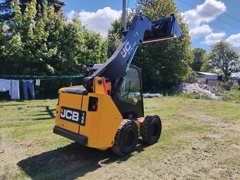 Smykem řízený nakladač JCB Robot 155 - 2