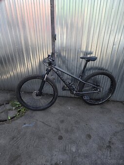 Horské kolo Specialized - 2