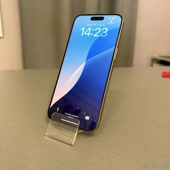 iPhone 15 Pro Max 256GB, pěkný stav, 12 měsíců záruka - 2