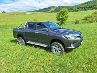 Predam toyota hilux - 2