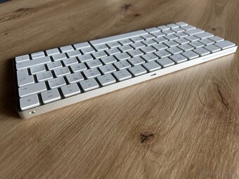 Apple magic keyboard - 2