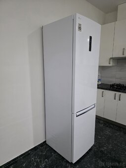 Lednice LG - 2