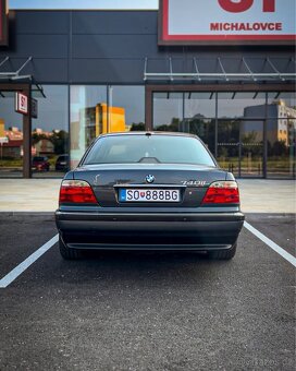 BMW E38 740iL - 2