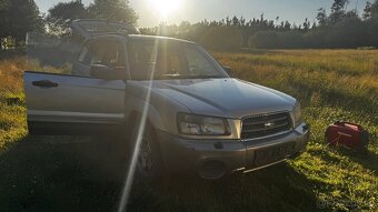 Subaru forester 2.0 benzin - 2