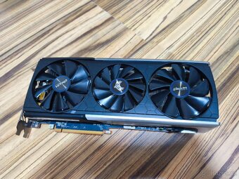 Sapphire Radeon RX 5700XT Nitro+ - 2