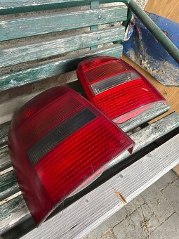 Audi a4 zadní světla - 2