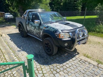 Nissan Navara D22 - 2