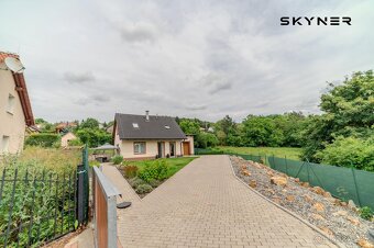Exkluzivní pronájem novostavby RD 4+kk se zahradou a garáží, - 2
