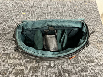 PGYTECH OneMo Sling 7L (Grey Camo) - 2