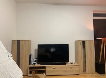 Prodám obývákovou stěnu, dub sonoma - 2