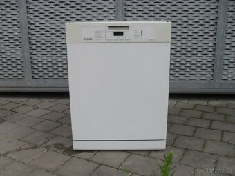 MIELE MYČKA,VOLNĚ STOJÍCÍ,POD KUCHYNSKOU LINKU,LCD,tř.A+ - 2
