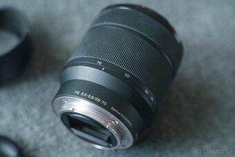 objektiv Sony FE 28-70 mm f/3,5-5,6 OSS + příslušenství - 2