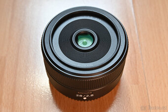 Nikon Z 28 mm f/2,8 - 2