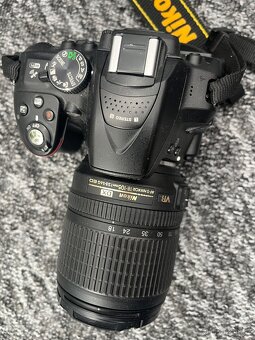 Nikon D5300 s objektivem 18-105 mm - 2