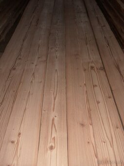 Prodám kartáčovaná prkna z trámů. - 2