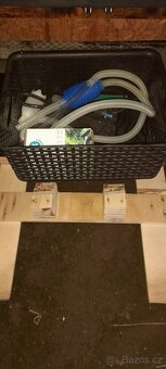 Akvarium a skříňka - 2