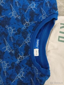 11x mikina vel. 104-110 - 2