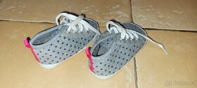 Dětské boty (capáčky) 6 měsíců - 2