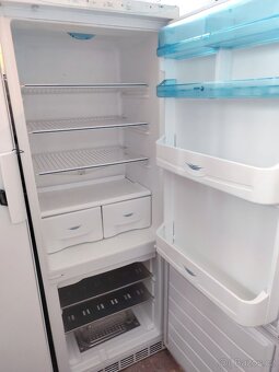 Lednice s mrazákem 2 kompresory Fagor - 2