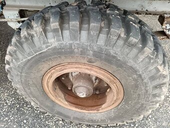 10,50-16 kola vlek  7t - 2