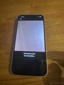 Prodám iPhone 13 128gb top stav - 2