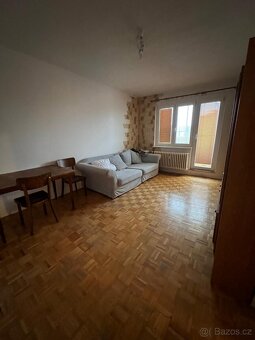 Prodej bytu 2+1 v Hodoníně - 2