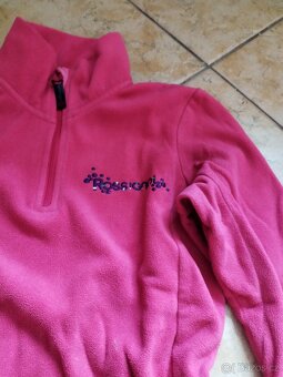 Dívčí oblečení (velká krabice) - 2