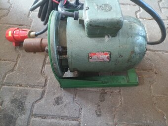 ELEKTROMOTOR 3F 400V 1,5Kw 1400ot/min - 2