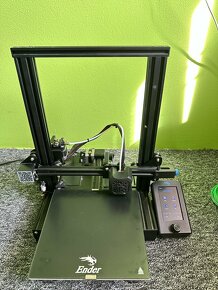 3D tiskárna Creality Ender 3v2 + filamenty - 2
