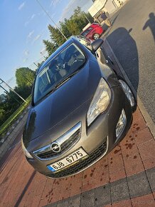 Prodám vůz Opel Astra j 2012 rok 1.7tdi - 2