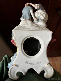 Porcelánové hodiny Royal DUX Romance - 2