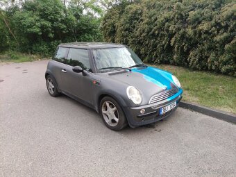 2003 MINI Cooper R50 1.6 85kW - celek na ND - 2
