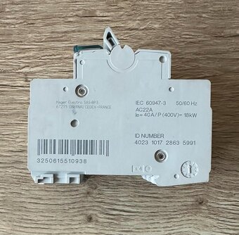 Přepínač skupinový Hager SFT340 3P 40A - 2