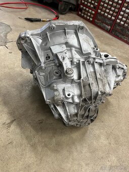 repasovaná převodovka Opel / Renault PF6006 2,5 CDTI - 2