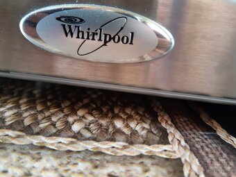 MIKROVLNÁ TROUBA Whirlpool - 2